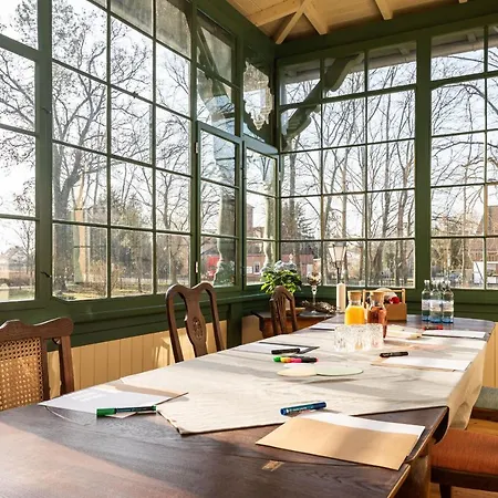 מלון Klostergartenhotel Marienfliess Stepenitz