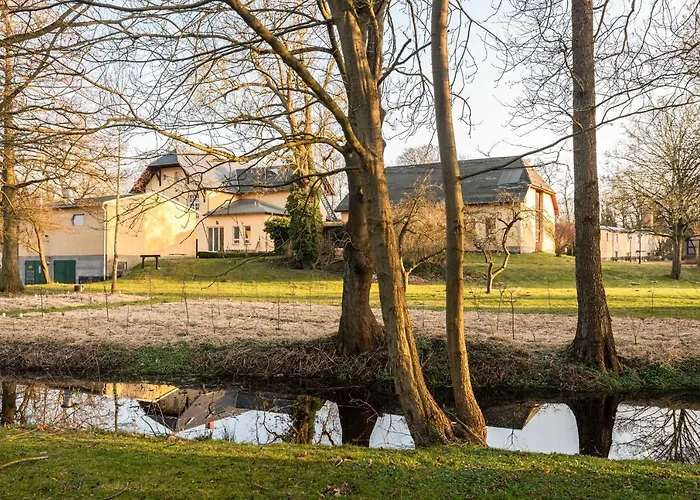 Klostergartenhotel Marienfliess فندق Stepenitz