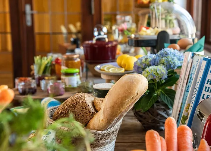 Klostergartenhotel Marienfliess 酒店 3*